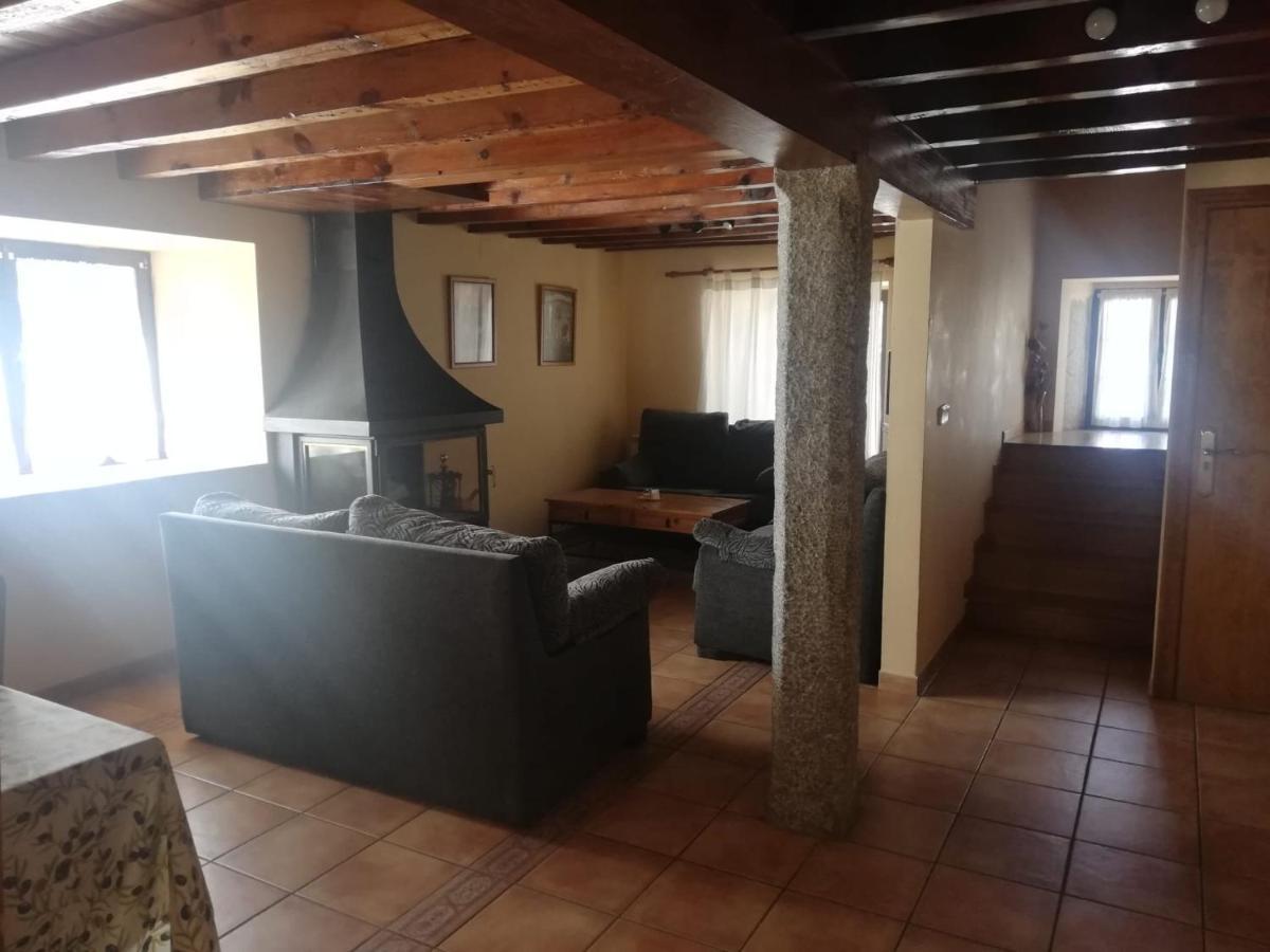 Casa Rural Del Chopo La Aliseda de Tormes エクステリア 写真