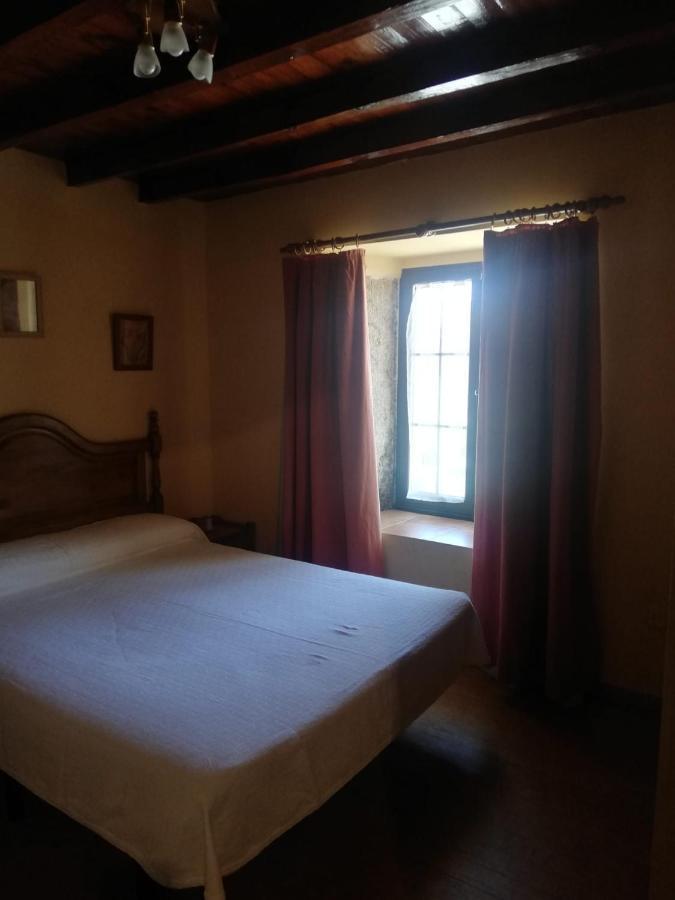 Casa Rural Del Chopo La Aliseda de Tormes エクステリア 写真