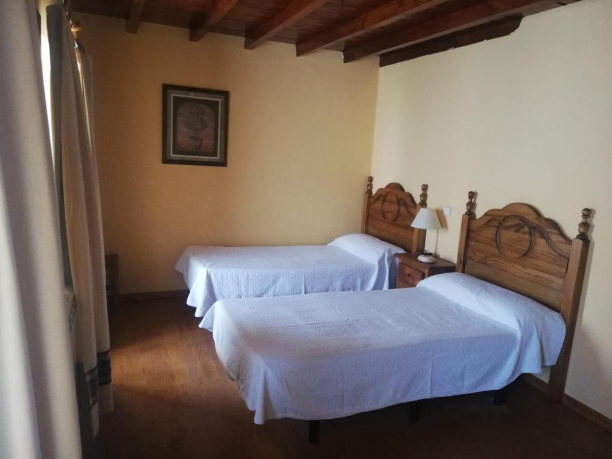 Casa Rural Del Chopo La Aliseda de Tormes エクステリア 写真
