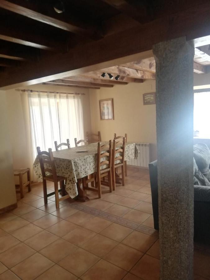 Casa Rural Del Chopo La Aliseda de Tormes エクステリア 写真